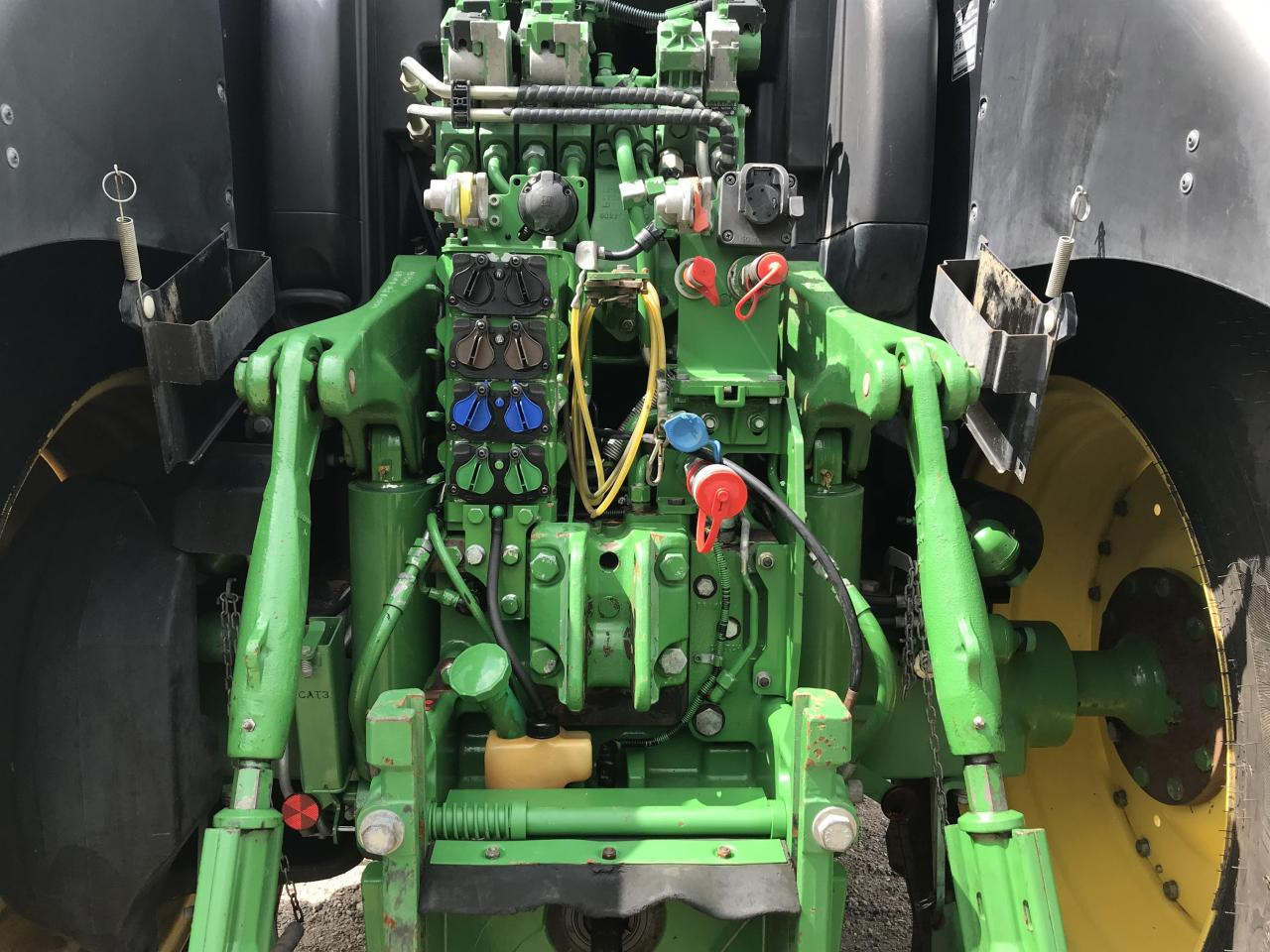 拖拉机 John Deere 6215R：图6