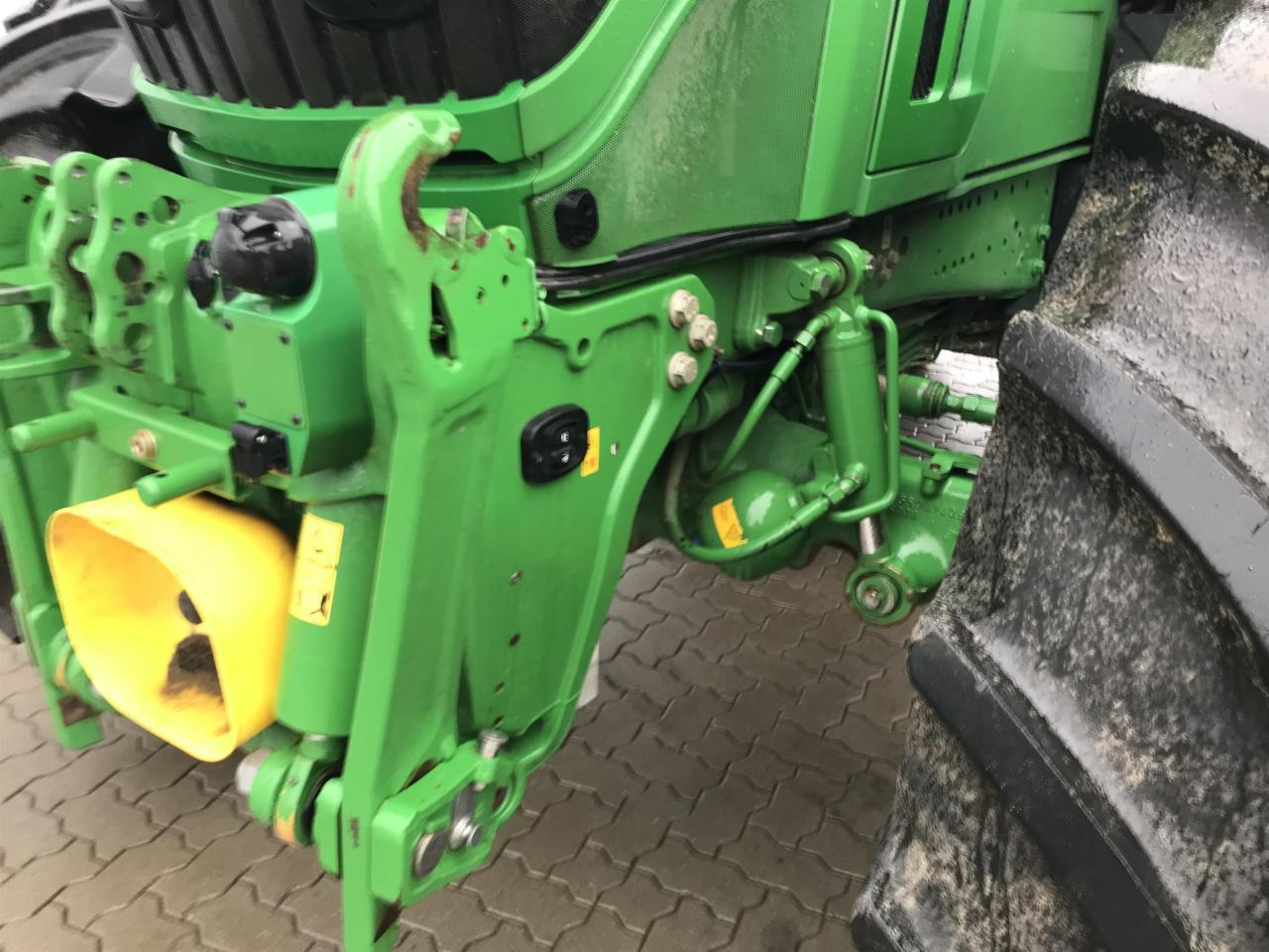 John Deere 6250R - 拖拉机:图4 John Deere 6250R - 拖拉机:图4