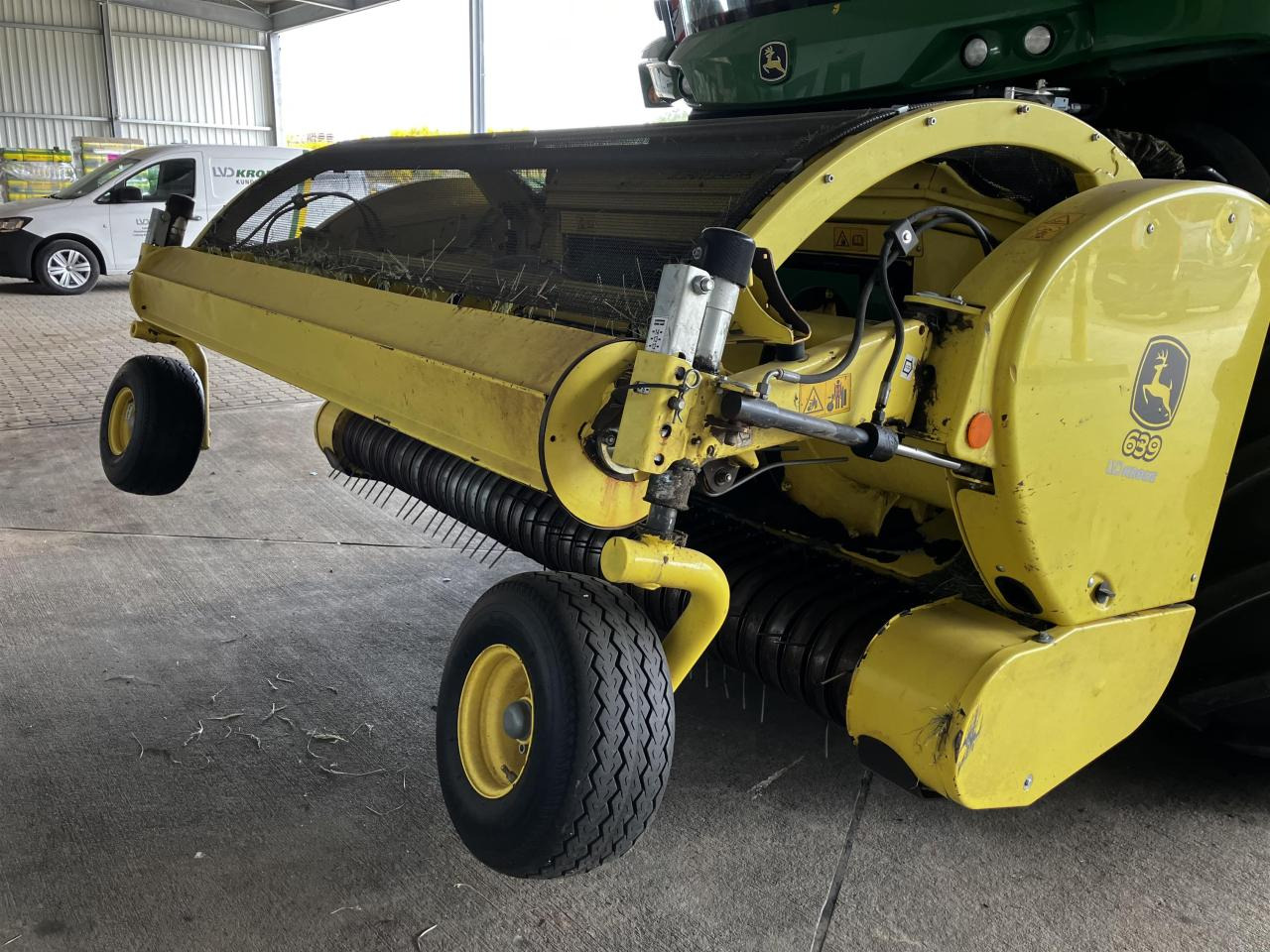 John Deere 639 - 饲料收割机附件:图2 John Deere 639 - 饲料收割机附件:图2