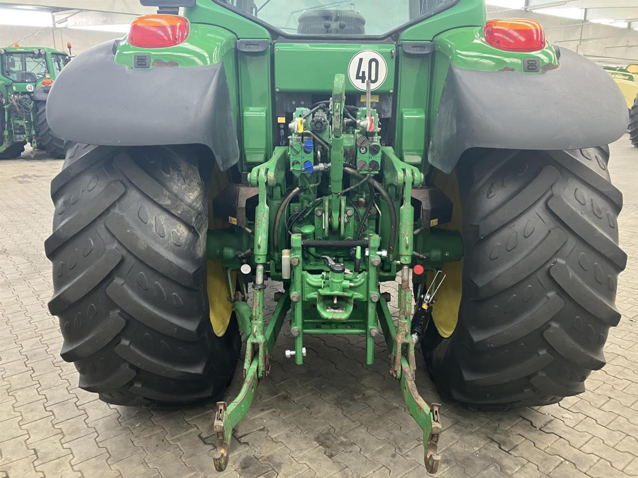 John Deere 6830 Premium - 拖拉机:图5 John Deere 6830 Premium - 拖拉机:图5