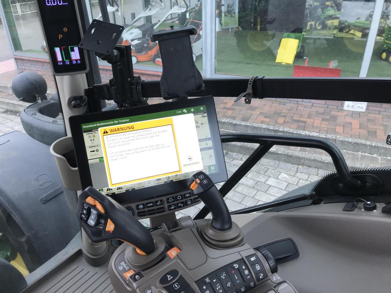 拖拉机 John Deere 6R 140：图6