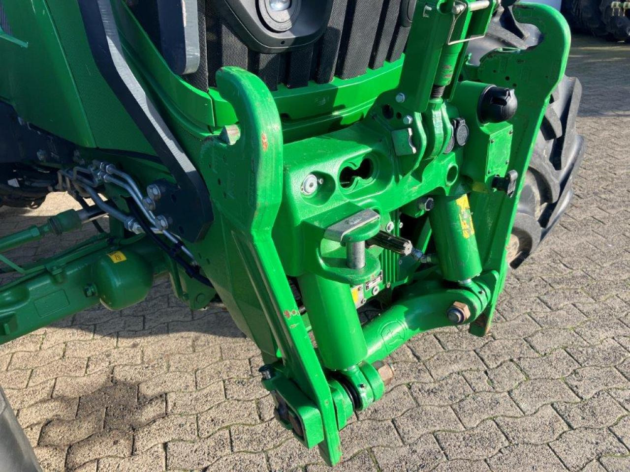 John Deere 6R 185 - 拖拉机:图3 John Deere 6R 185 - 拖拉机:图3