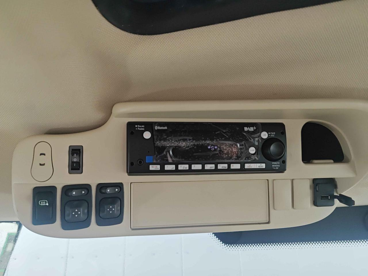 拖拉机 John Deere 6R 250:图11 拖拉机 John Deere 6R 250:图11