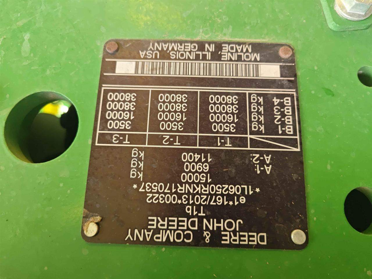 拖拉机 John Deere 6R 250:图14 拖拉机 John Deere 6R 250:图14