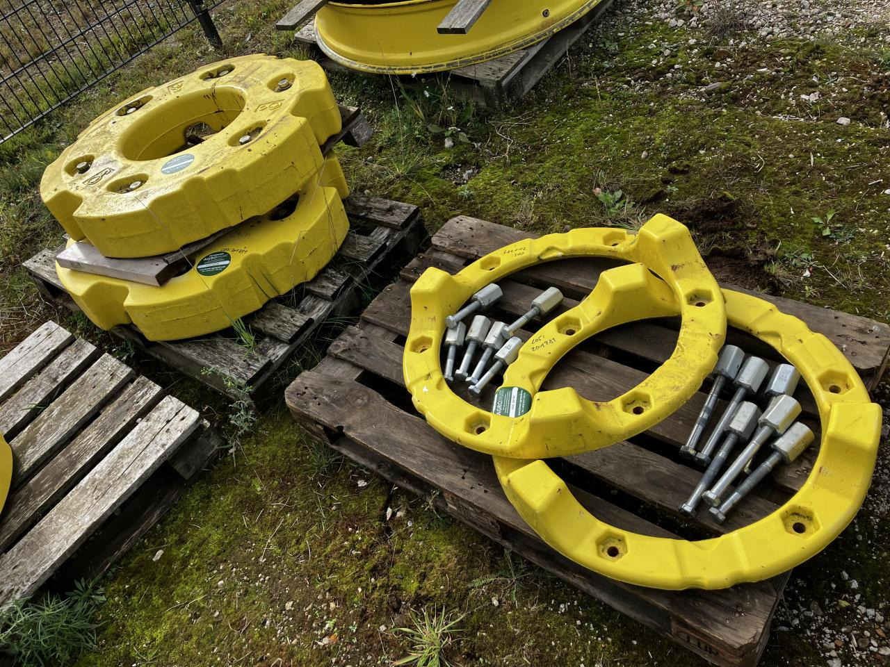 John Deere 70 kg + 530 kg - 备件 适用于 农业机械:图1 John Deere 70 kg + 530 kg - 备件 适用于 农业机械:图1