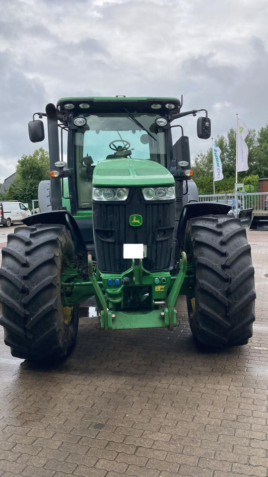 John Deere 7230R - 拖拉机:图3 John Deere 7230R - 拖拉机:图3