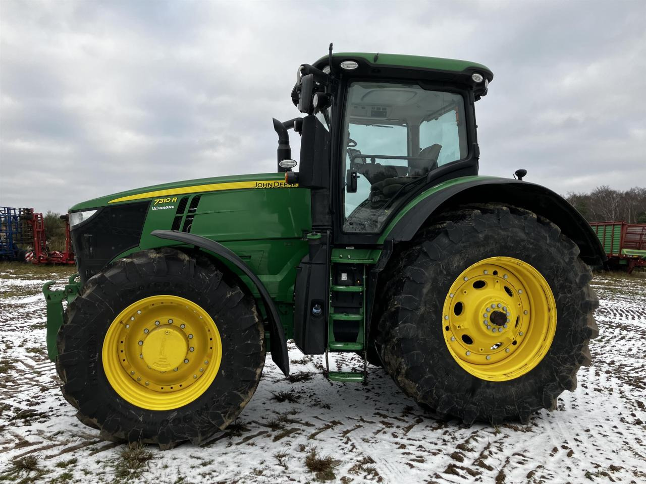 John Deere 7310R - 拖拉机:图1 John Deere 7310R - 拖拉机:图1