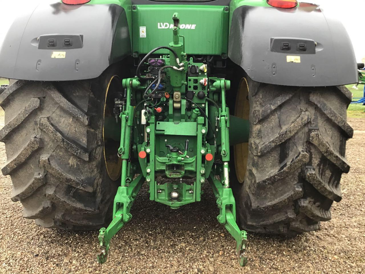John Deere 7310R - 拖拉机:图5 John Deere 7310R - 拖拉机:图5