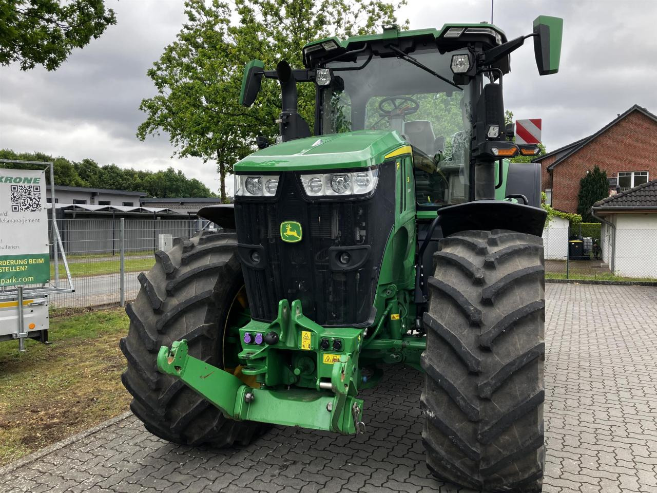 John Deere 7R 310 - 拖拉机:图3 John Deere 7R 310 - 拖拉机:图3