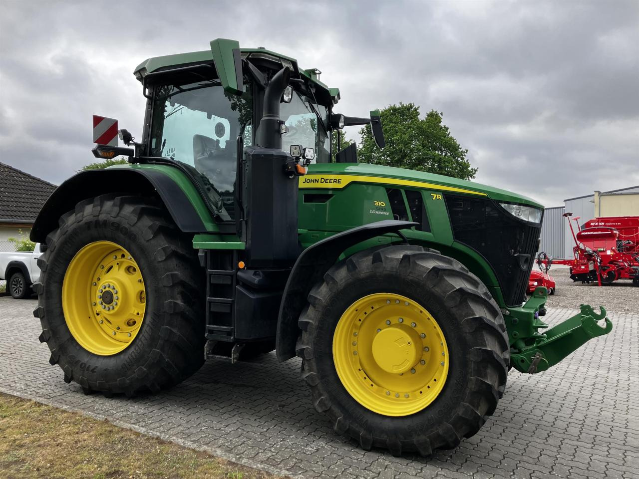 John Deere 7R 310 - 拖拉机:图2 John Deere 7R 310 - 拖拉机:图2