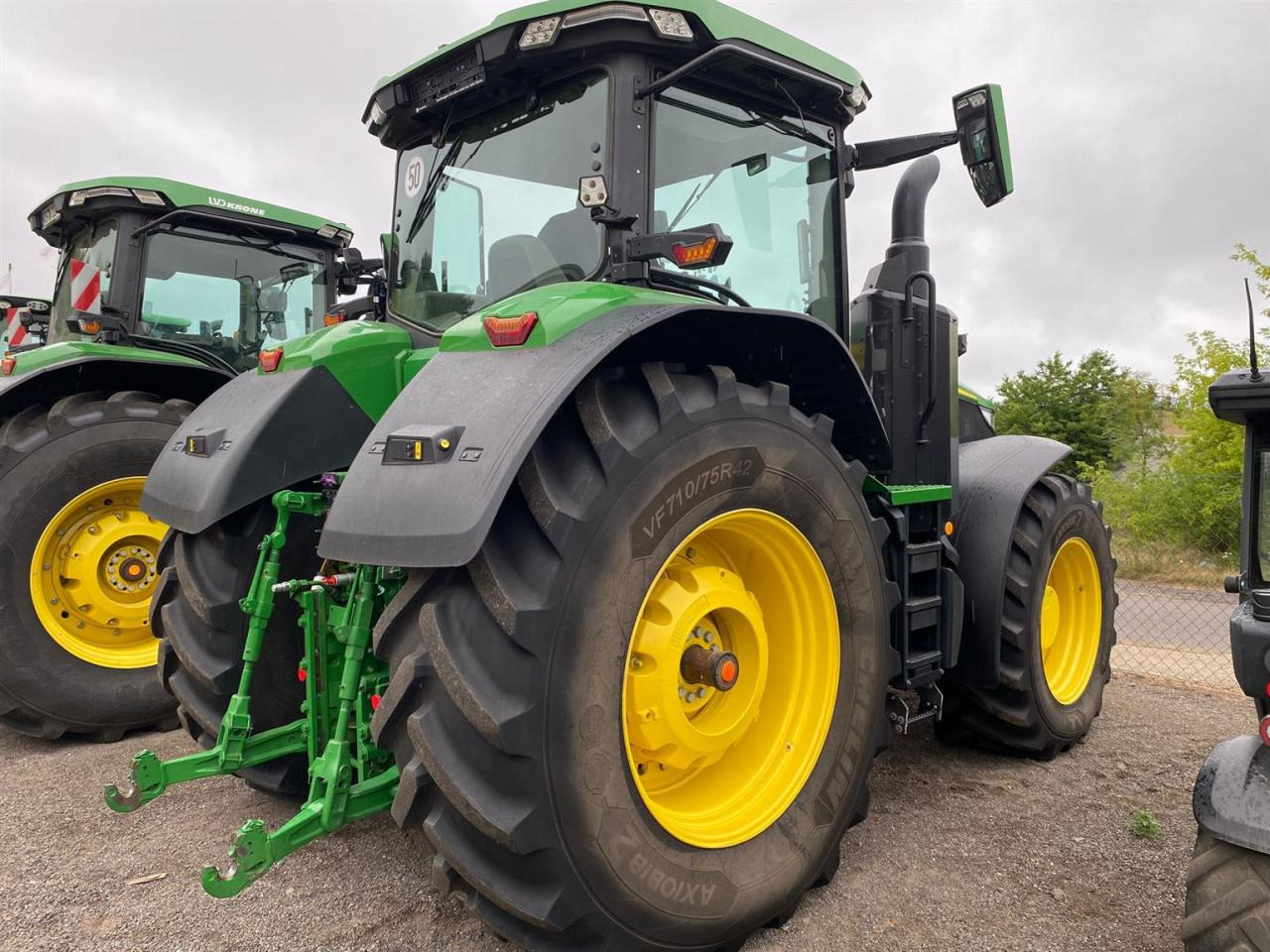 John Deere 7R 310 - 拖拉机:图4 John Deere 7R 310 - 拖拉机:图4