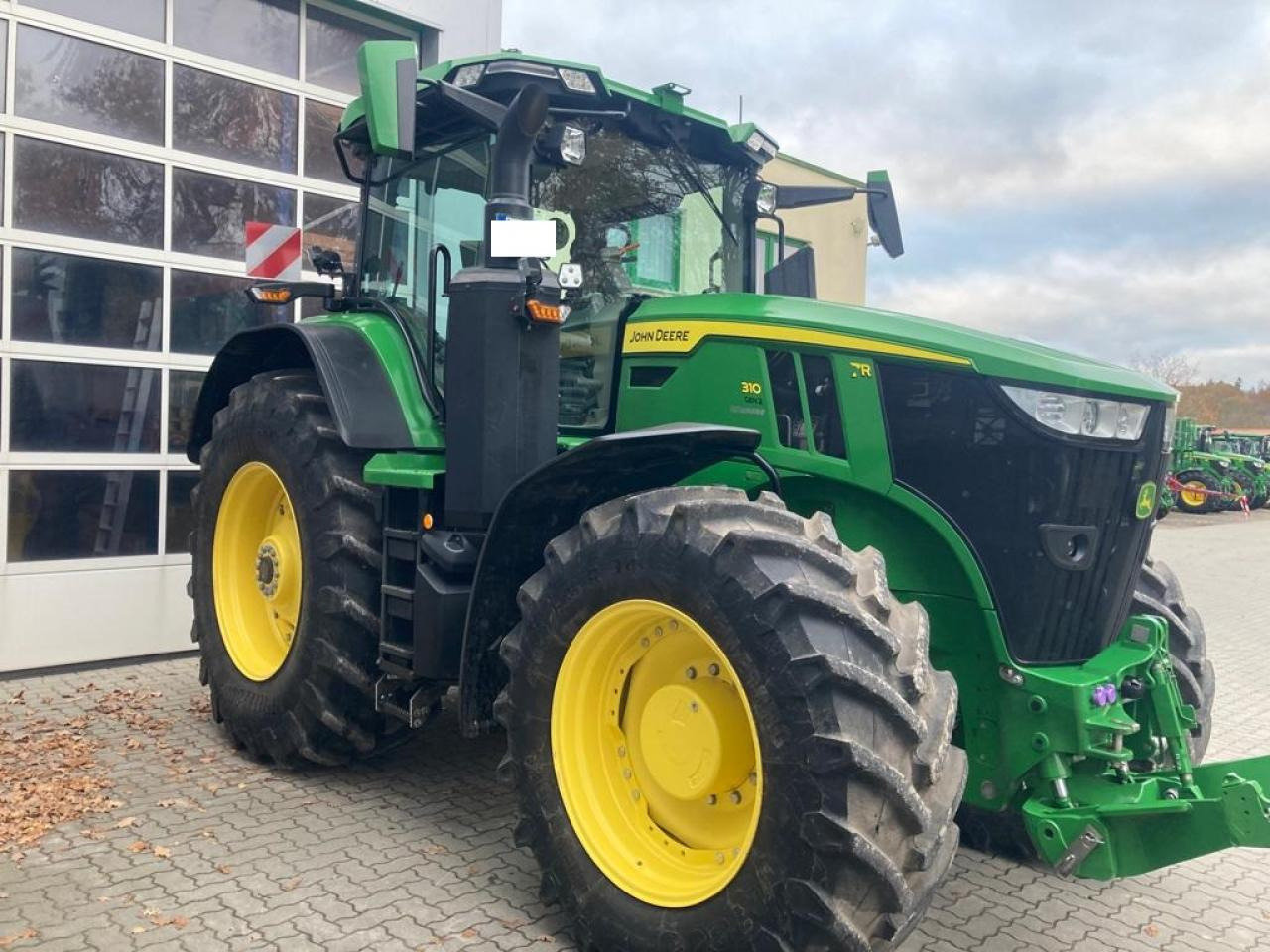 John Deere 7R 310 - 拖拉机:图3 John Deere 7R 310 - 拖拉机:图3