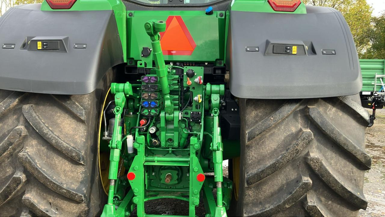 John Deere 8R 370 - 拖拉机:图4 John Deere 8R 370 - 拖拉机:图4