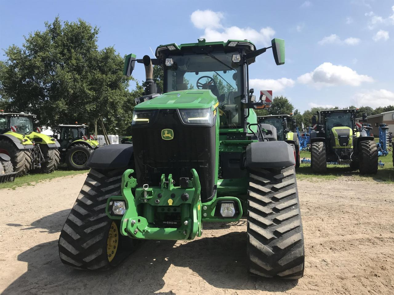 John Deere 8RX 410 - 拖拉机:图3 John Deere 8RX 410 - 拖拉机:图3