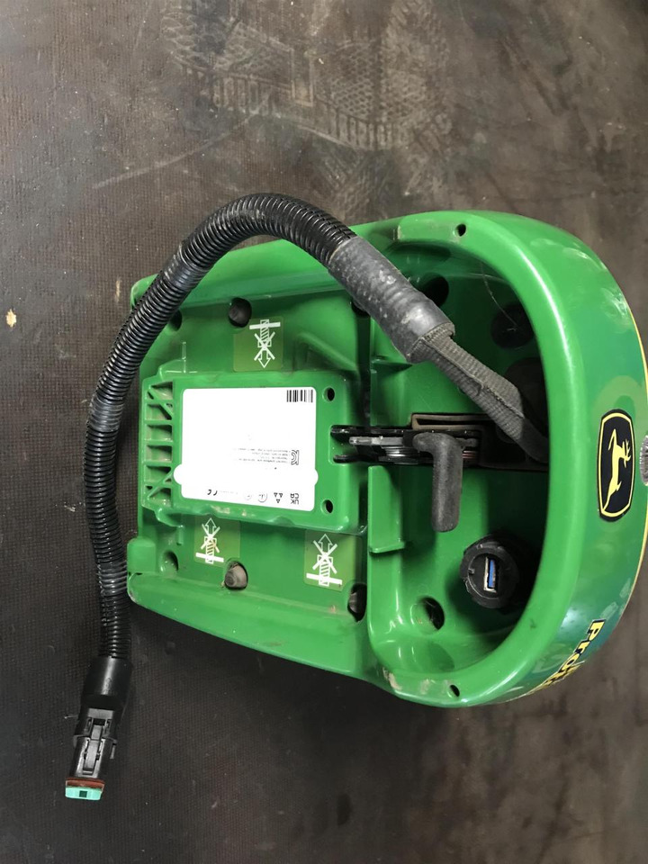 John Deere SF6000 - 导航系统 适用于 农业机械:图5 John Deere SF6000 - 导航系统 适用于 农业机械:图5