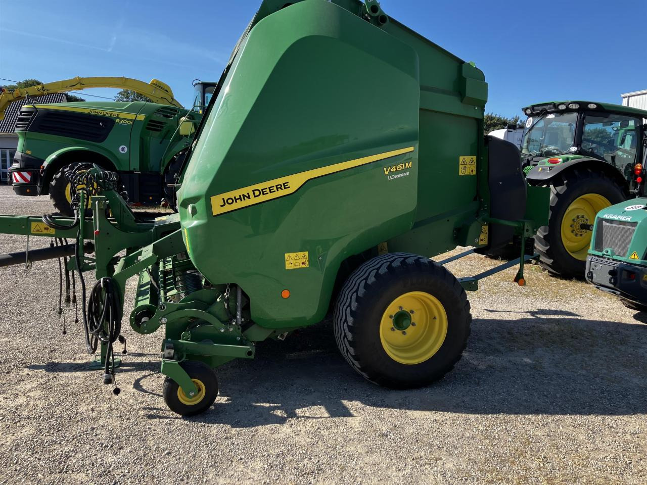 John Deere V461M MaxiCut HC13 - 圆形打包机:图2 John Deere V461M MaxiCut HC13 - 圆形打包机:图2