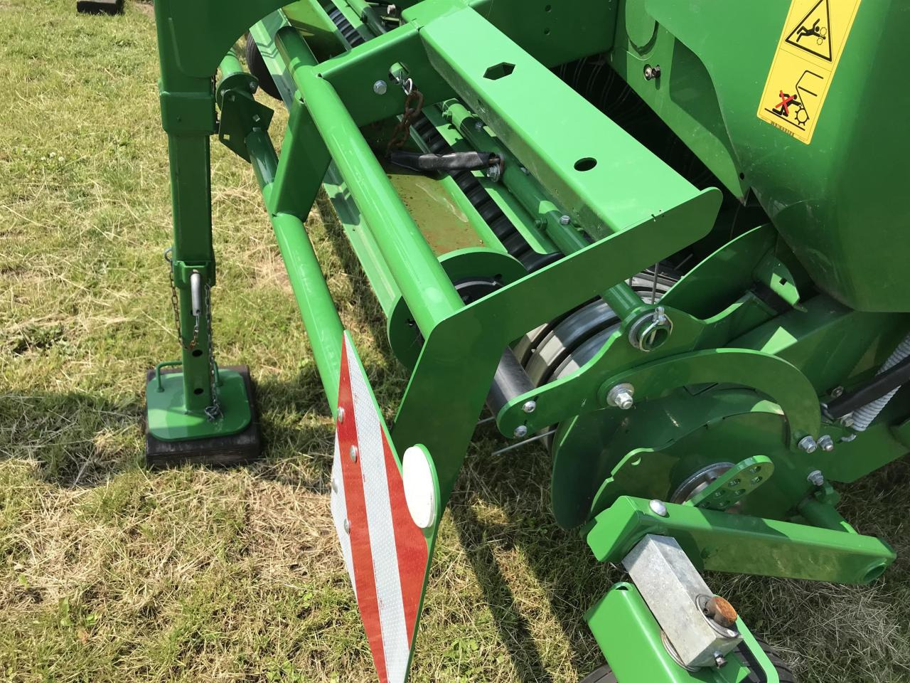 John Deere V461M - 圆形打包机:图4 John Deere V461M - 圆形打包机:图4