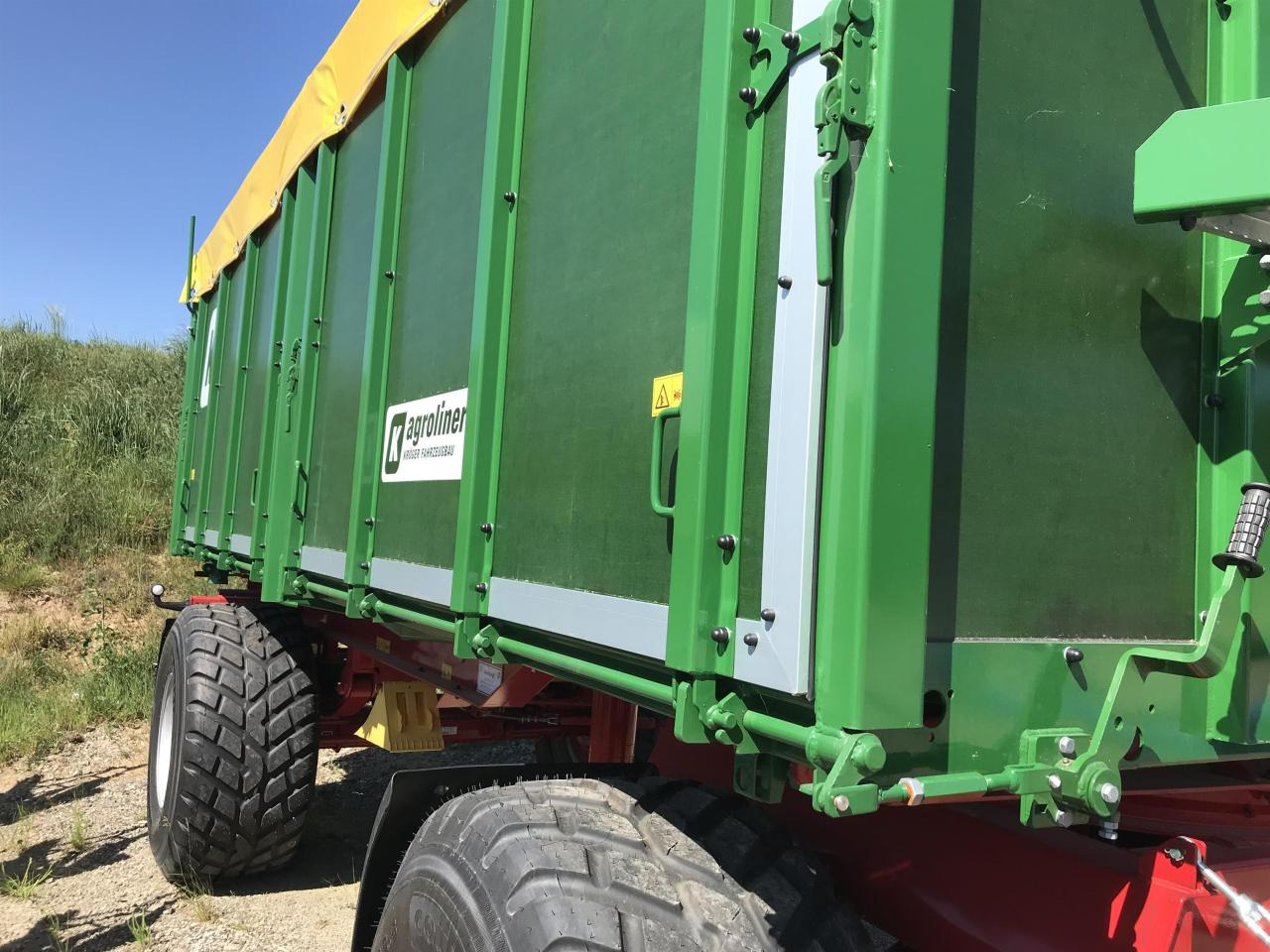 Kröger HKD 302 - 翻斗拖车:图3 Kröger HKD 302 - 翻斗拖车:图3