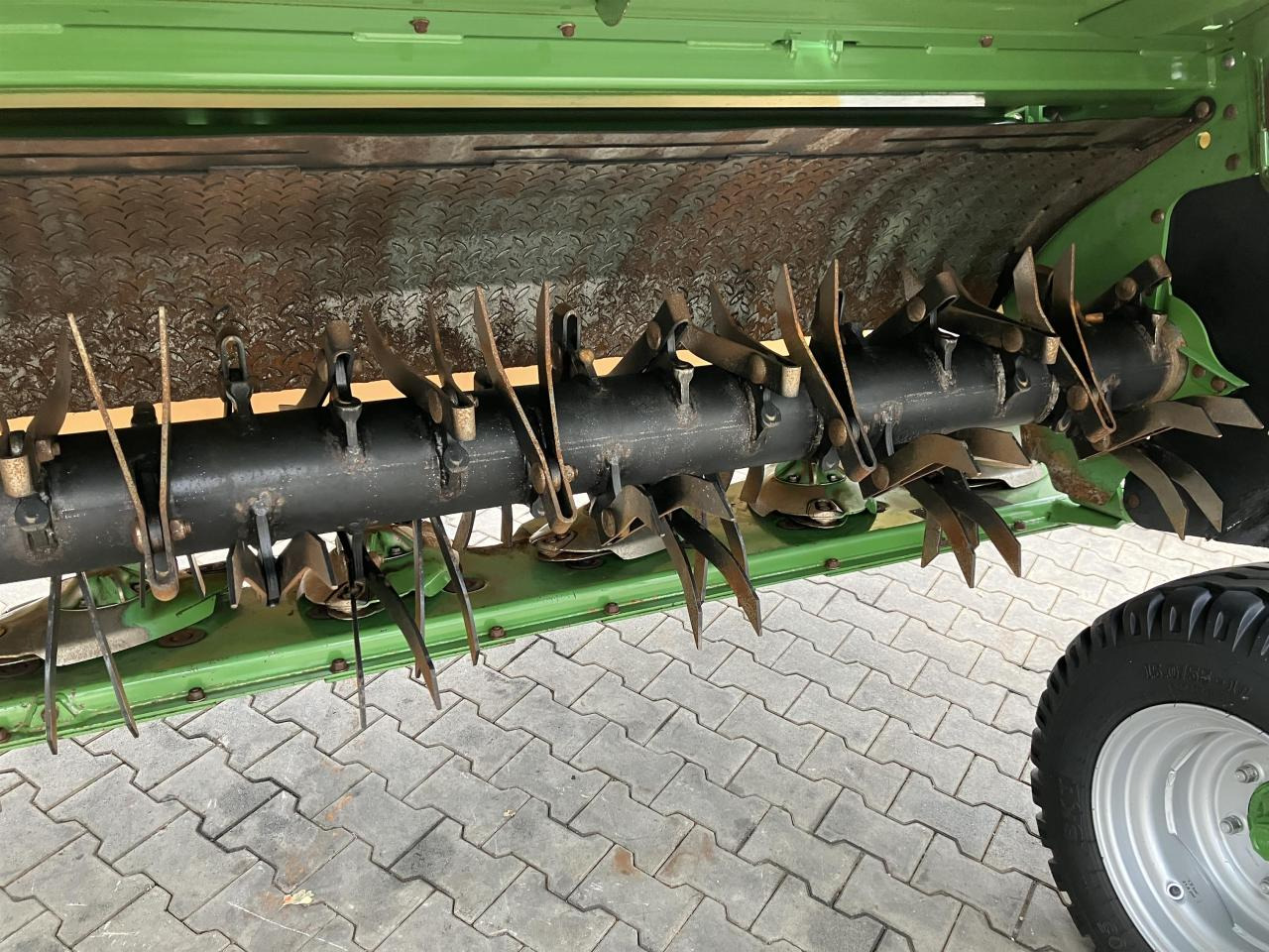 Krone EC TS 320 CV - 割草机:图4 Krone EC TS 320 CV - 割草机:图4