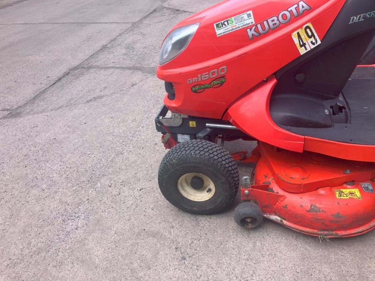 园林割草机 Kubota GR1600-ID-II：图6
