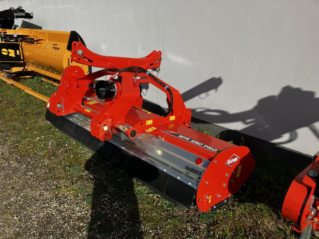 Kuhn BPR 280 Pro - 甩刀式割草机:图4 Kuhn BPR 280 Pro - 甩刀式割草机:图4