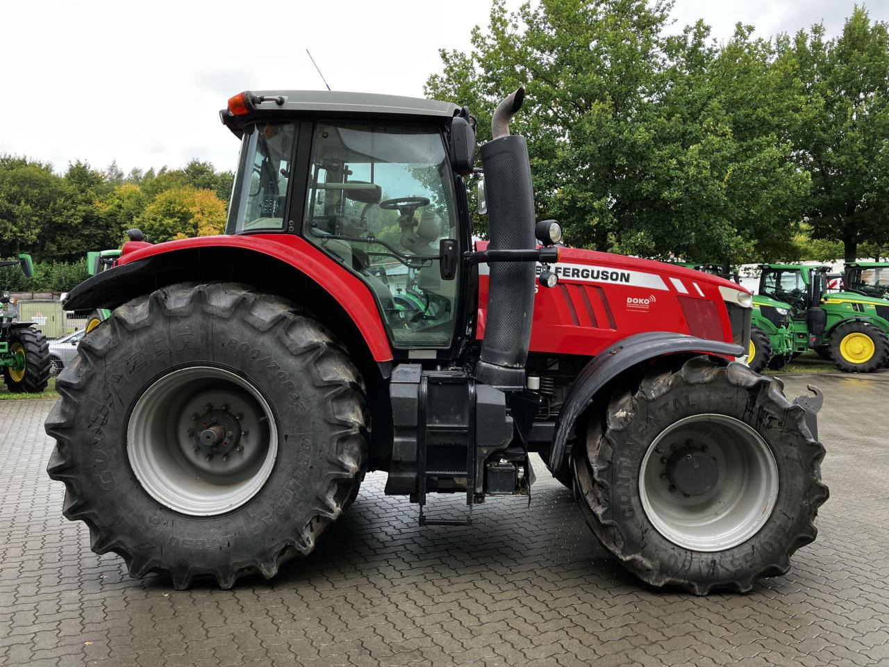 Massey Ferguson 7726 - 拖拉机:图2 Massey Ferguson 7726 - 拖拉机:图2
