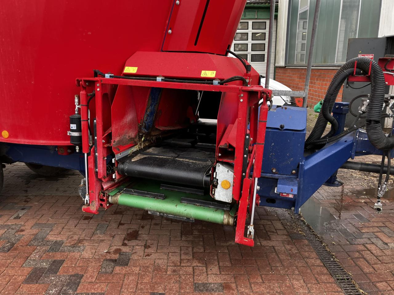 Mayer Trailed Line DUO 18 - 饲料搅拌车:图4 Mayer Trailed Line DUO 18 - 饲料搅拌车:图4