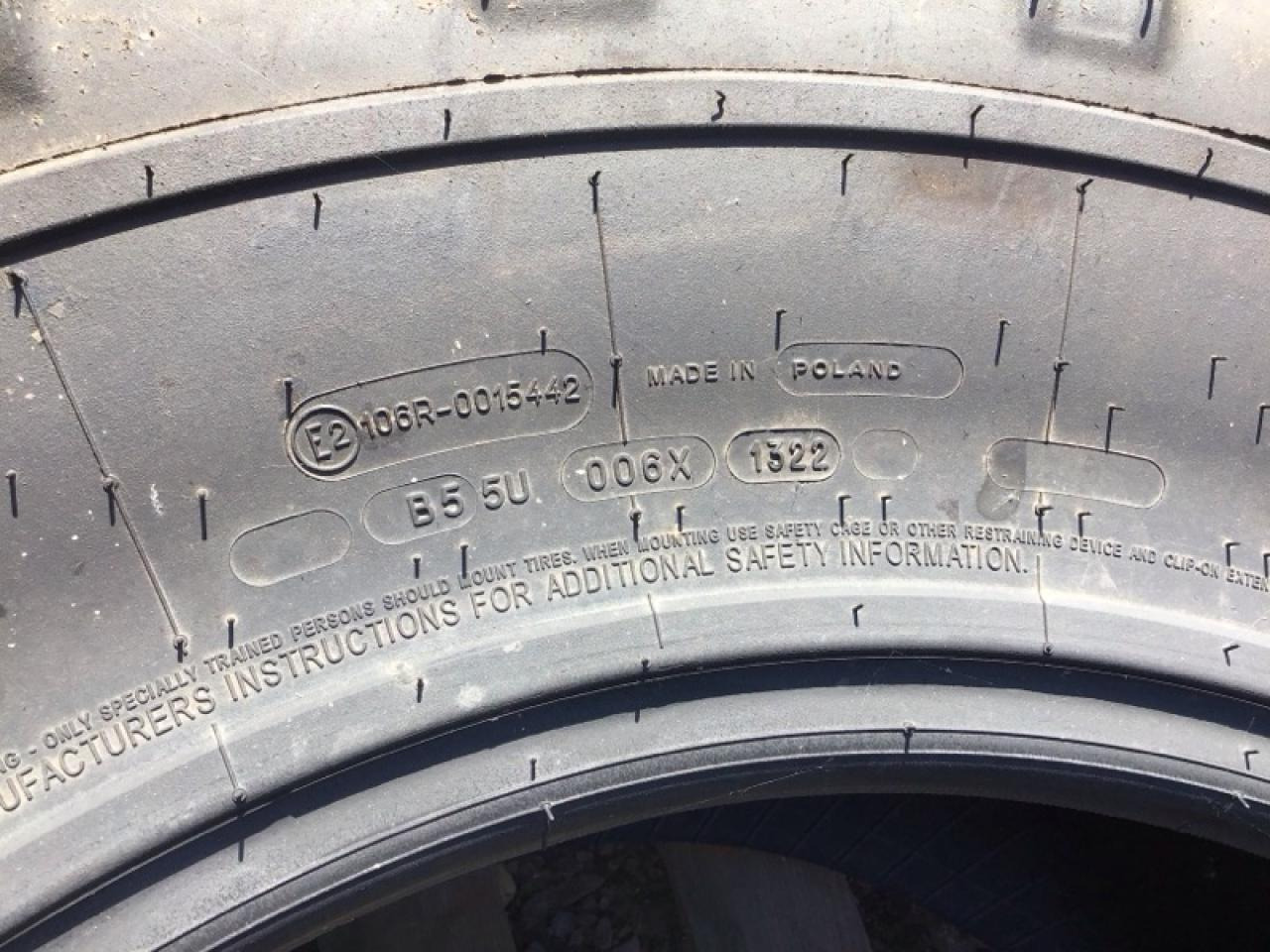 Michelin 460/70R24 - 轮胎 适用于 农业机械:图2 Michelin 460/70R24 - 轮胎 适用于 农业机械:图2