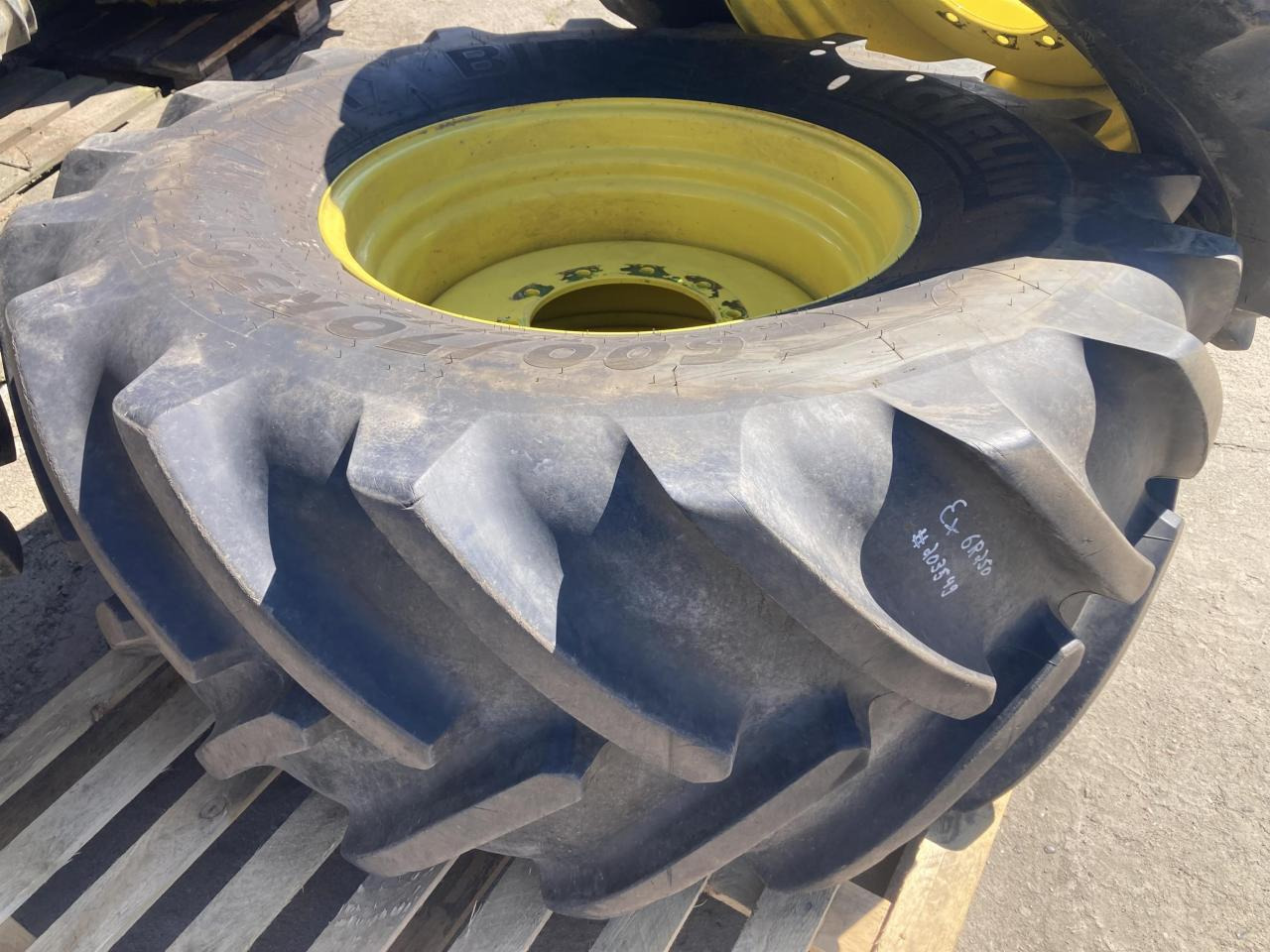 Michelin 600/70R30 - 轮胎 适用于 农业机械:图2 Michelin 600/70R30 - 轮胎 适用于 农业机械:图2