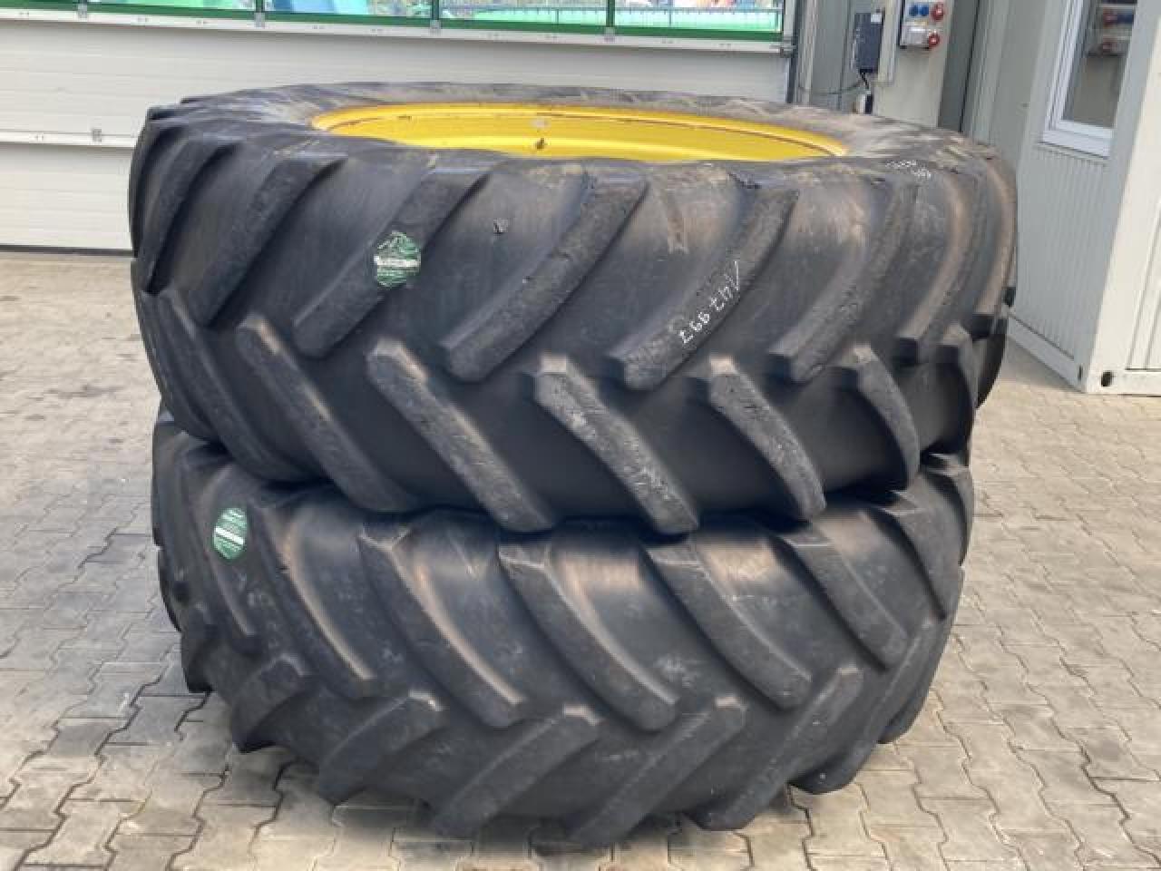 Michelin 620/70R46 - 轮胎 适用于 农业机械:图1 Michelin 620/70R46 - 轮胎 适用于 农业机械:图1
