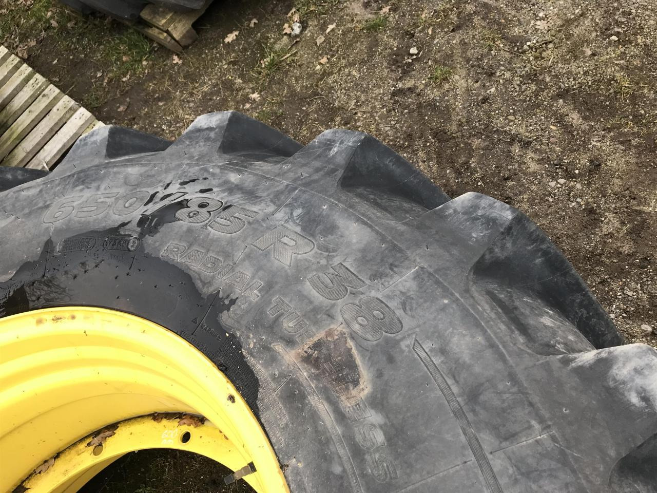 Michelin 650/85R38 - 轮胎 适用于 农业机械:图3 Michelin 650/85R38 - 轮胎 适用于 农业机械:图3