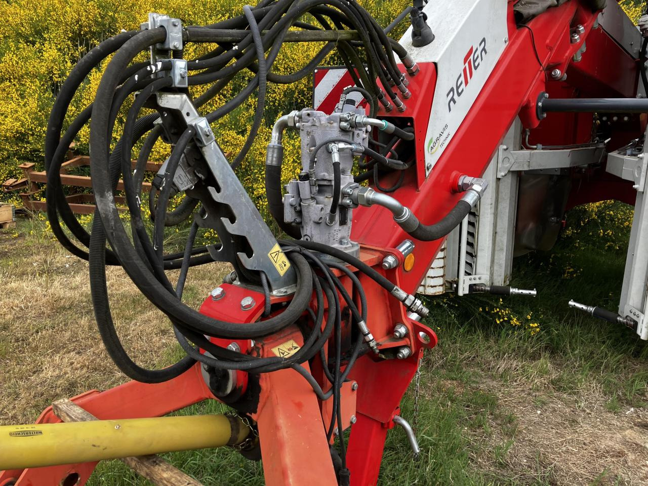 Reiter Respiro R9 Profi 820 - 翻草机/ 搂草机:图3 Reiter Respiro R9 Profi 820 - 翻草机/ 搂草机:图3