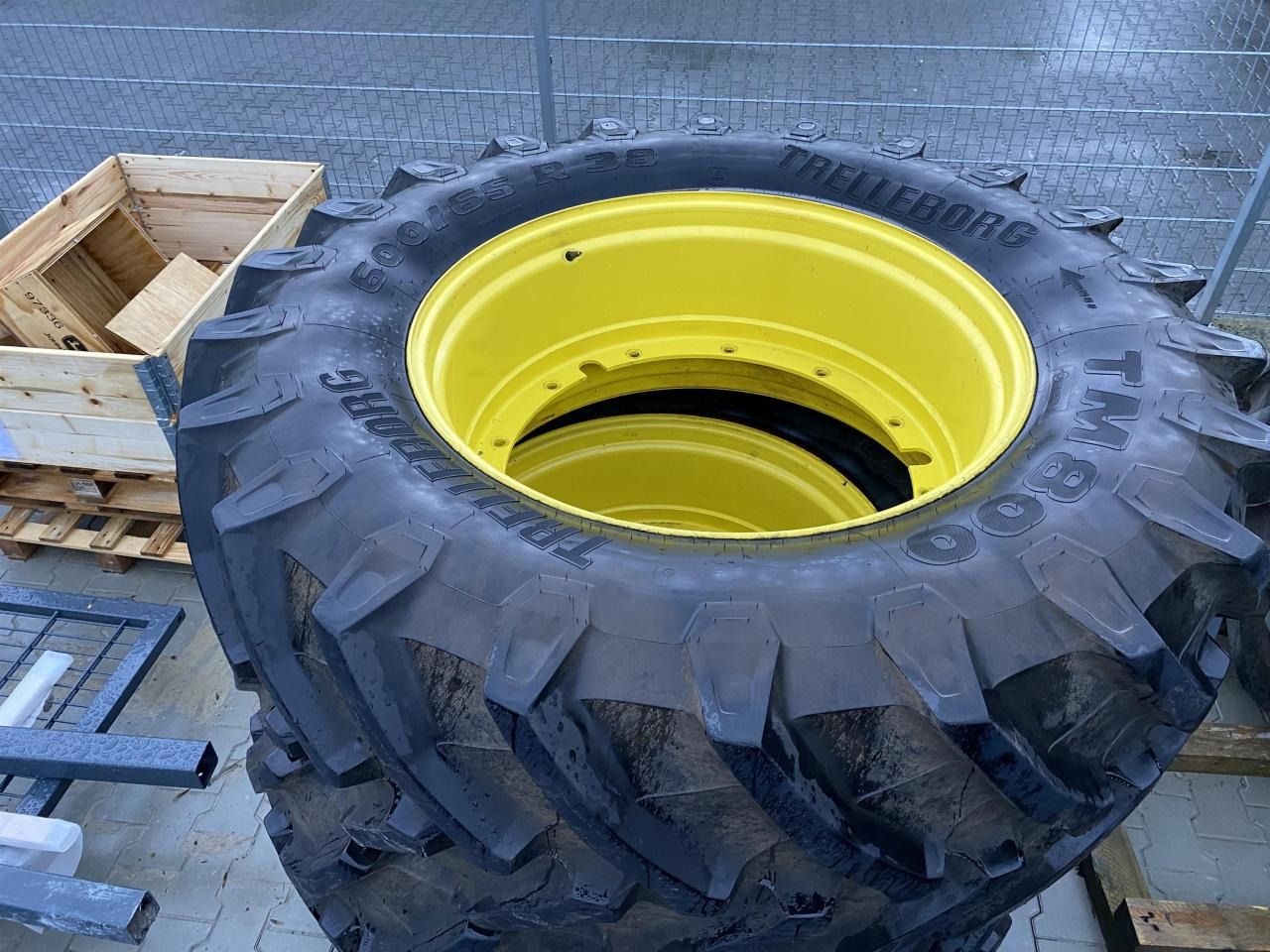 Trelleborg 600/65R38 - 轮胎 适用于 农业机械:图1 Trelleborg 600/65R38 - 轮胎 适用于 农业机械:图1