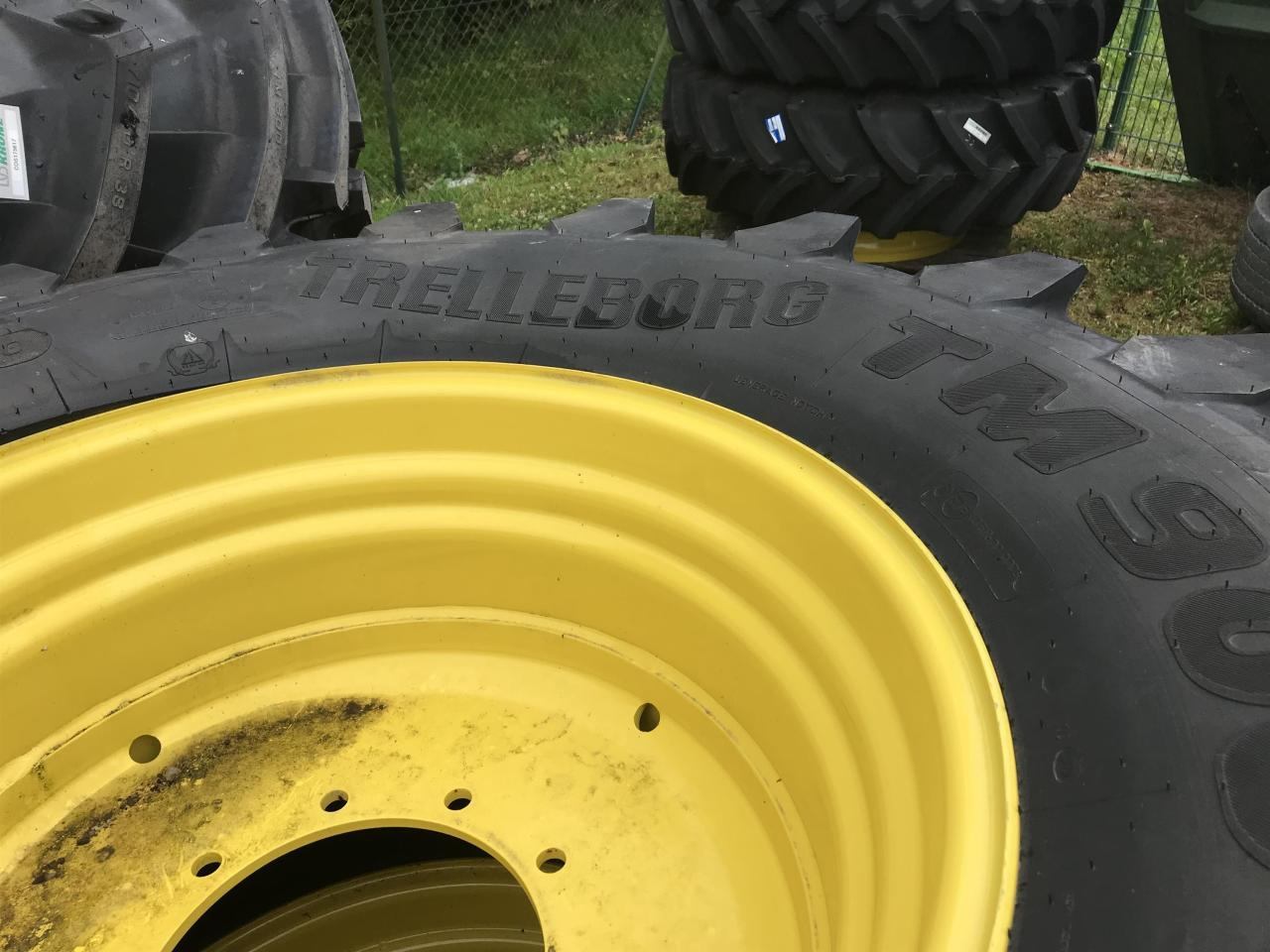 Trelleborg 600/70R30 - 轮胎 适用于 农业机械:图2 Trelleborg 600/70R30 - 轮胎 适用于 农业机械:图2