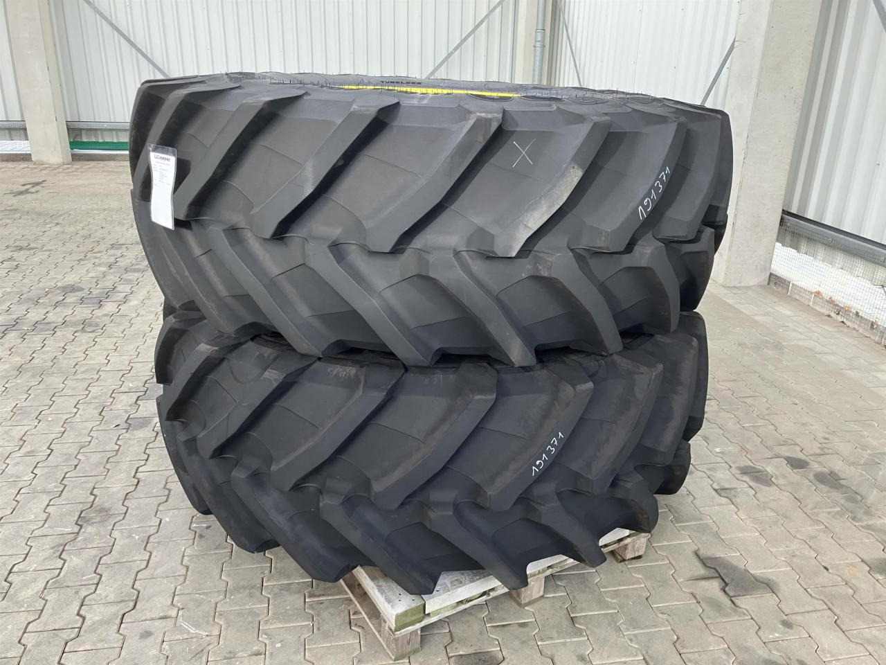 Trelleborg 650/85R38 - 轮胎 适用于 农业机械:图1 Trelleborg 650/85R38 - 轮胎 适用于 农业机械:图1