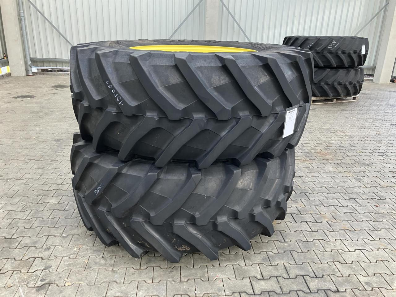 Trelleborg 710/70R42 - 轮胎 适用于 农业机械:图2 Trelleborg 710/70R42 - 轮胎 适用于 农业机械:图2