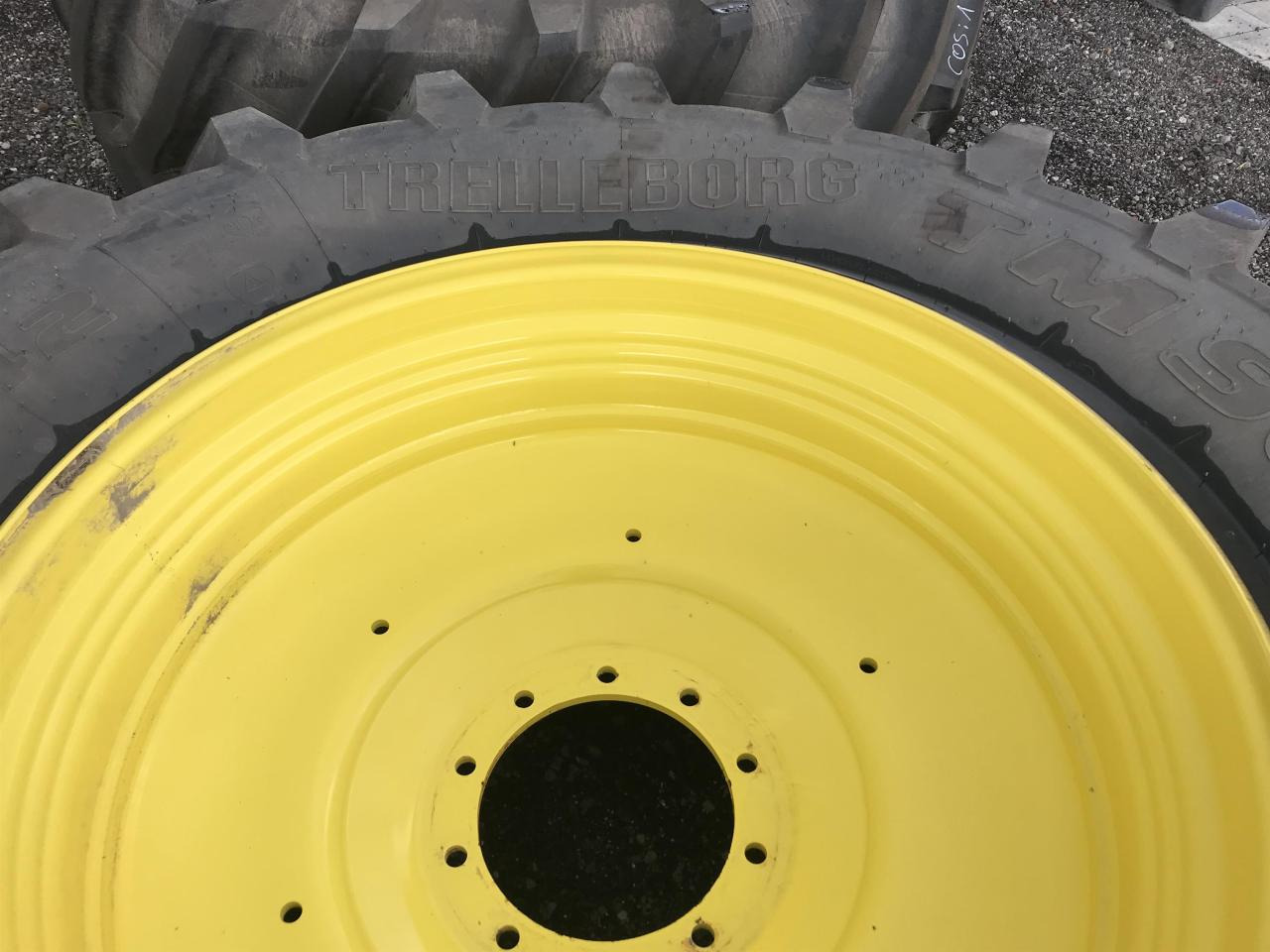 Trelleborg 710/70R42 - 轮胎 适用于 农业机械:图2 Trelleborg 710/70R42 - 轮胎 适用于 农业机械:图2