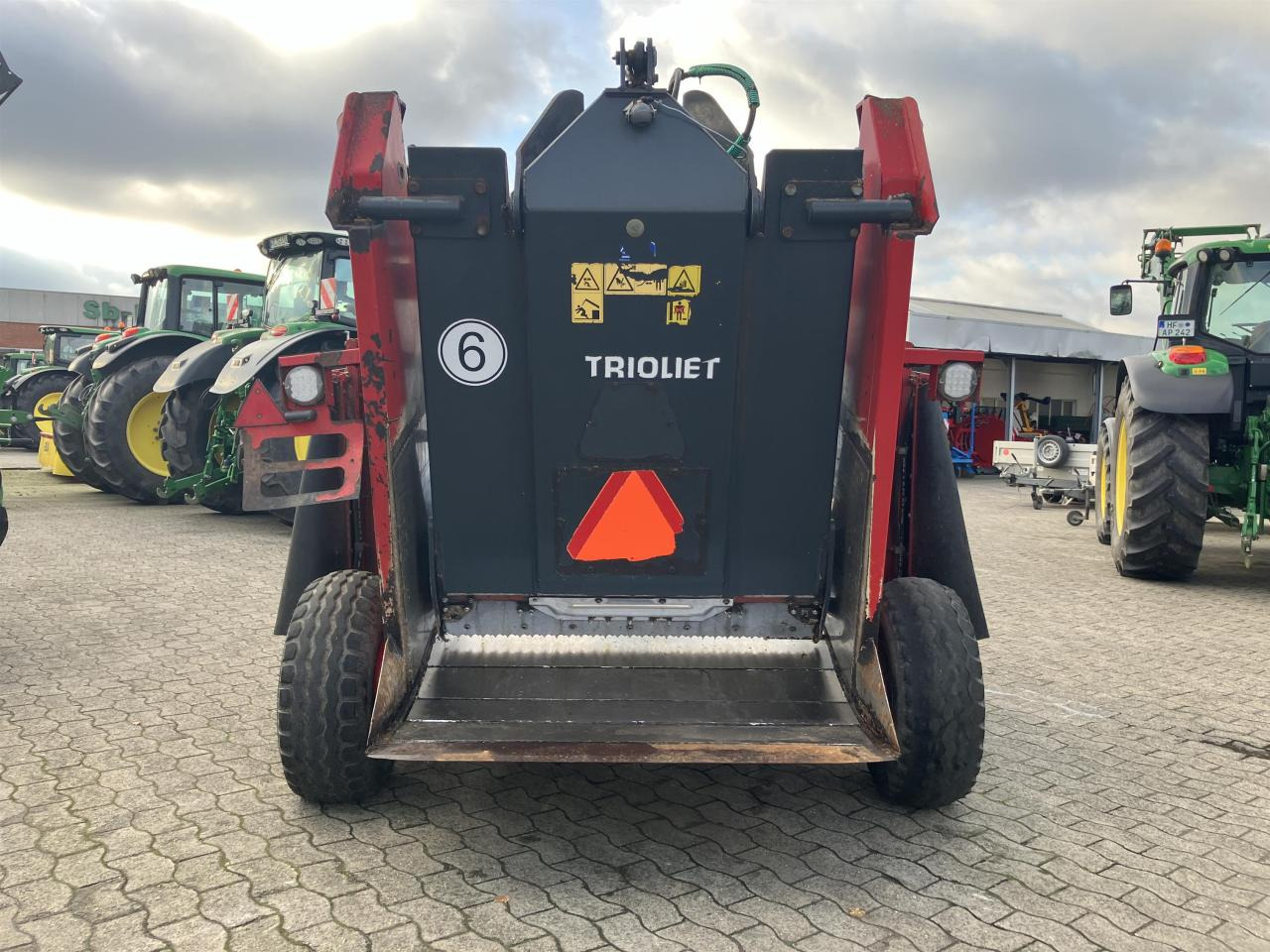 Trioliet Gigant 700 - 饲料搅拌车:图4 Trioliet Gigant 700 - 饲料搅拌车:图4