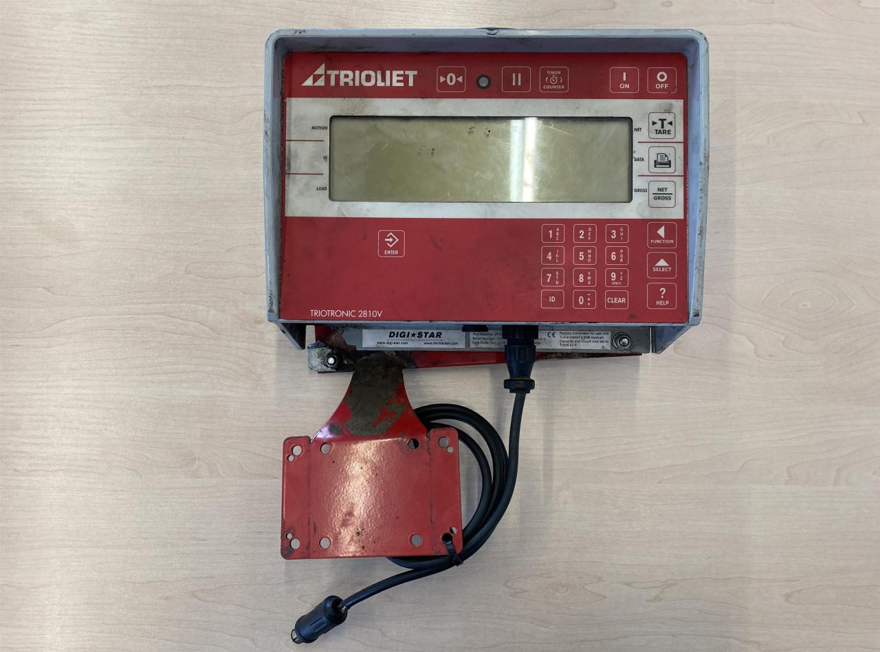 Trioliet Gigant 900 - 饲料搅拌车:图3 Trioliet Gigant 900 - 饲料搅拌车:图3