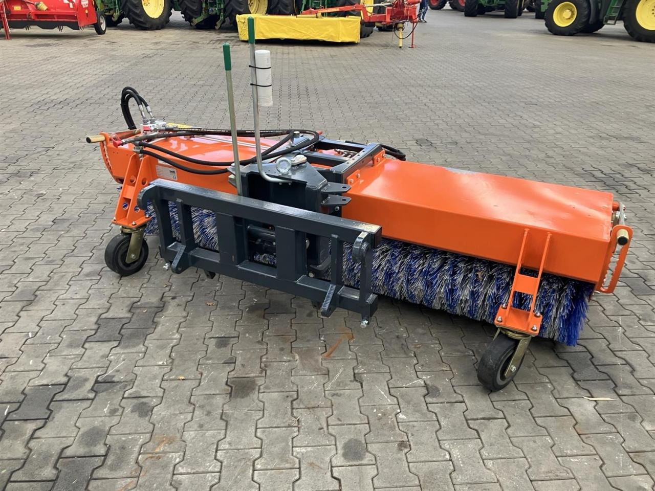 Tuchel Profi 660 - 扫地机:图3 Tuchel Profi 660 - 扫地机:图3