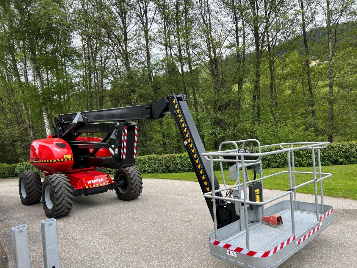 Manitou 200 ATJ Gelenkteleskoparbeitsbühne - 铰接臂:图2 Manitou 200 ATJ Gelenkteleskoparbeitsbühne - 铰接臂:图2