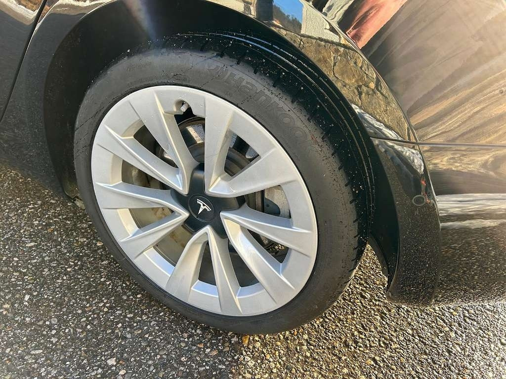 汽车 Tesla Model 3 Long Range:图12 汽车 Tesla Model 3 Long Range:图12