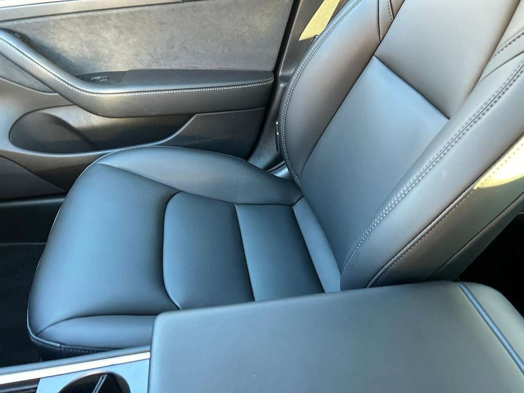 汽车 Tesla Model 3 Long Range:图18 汽车 Tesla Model 3 Long Range:图18