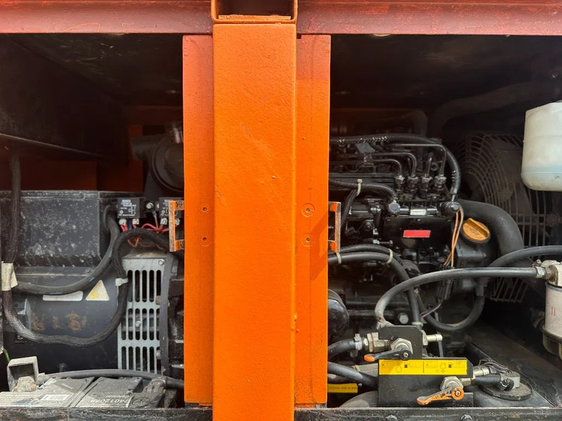 Atlas-Copco QAS 18 Yanmar Mecc Alte Spa 18 kVA Silent generatorset - 发电机组:图3 Atlas-Copco QAS 18 Yanmar Mecc Alte Spa 18 kVA Silent generatorset - 发电机组:图3