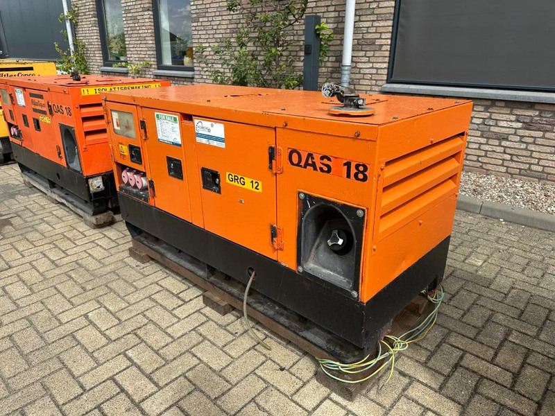 Atlas-Copco QAS 18 Yanmar Mecc Alte Spa 18 kVA Silent generatorset - 发电机组:图3 Atlas-Copco QAS 18 Yanmar Mecc Alte Spa 18 kVA Silent generatorset - 发电机组:图3