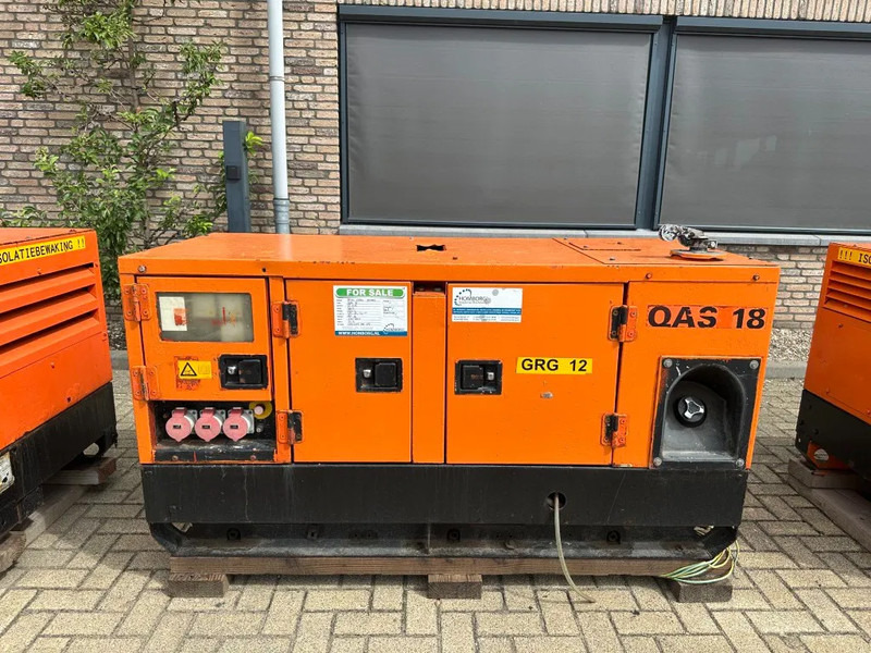 Atlas-Copco QAS 18 Yanmar Mecc Alte Spa 18 kVA Silent generatorset - 发电机组:图1 Atlas-Copco QAS 18 Yanmar Mecc Alte Spa 18 kVA Silent generatorset - 发电机组:图1