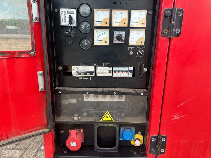 Atlas-Copco QAS 38 Yanmar Mecc Alte Spa 40 kVA Silent generatorset - 发电机组:图3 Atlas-Copco QAS 38 Yanmar Mecc Alte Spa 40 kVA Silent generatorset - 发电机组:图3