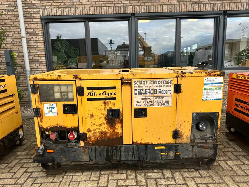 Atlas-Copco QAS 38 Yanmar Mecc Alte Spa 40 kVA Silent generatorset - 发电机组:图1 Atlas-Copco QAS 38 Yanmar Mecc Alte Spa 40 kVA Silent generatorset - 发电机组:图1