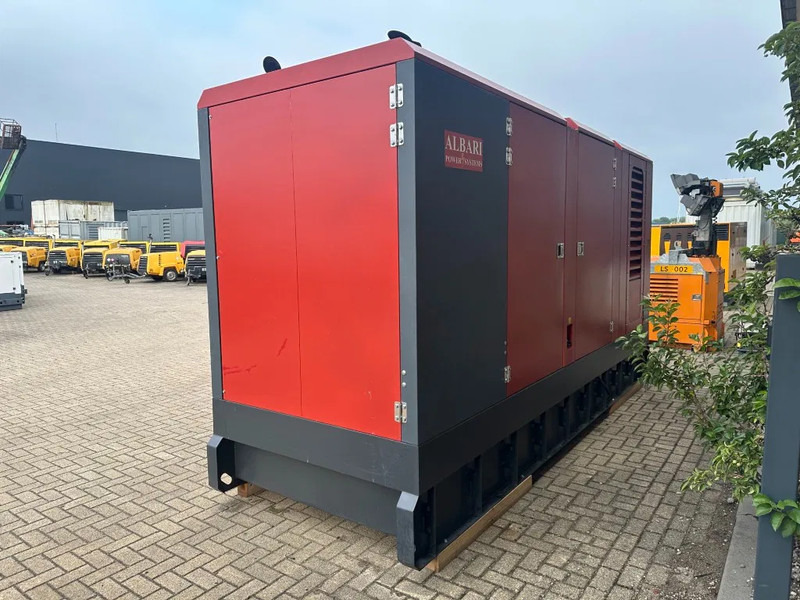 发电机组 Doosan Mecc Alte Spa 680 kVA Silent generatorset as New Demo 2021 !：图15