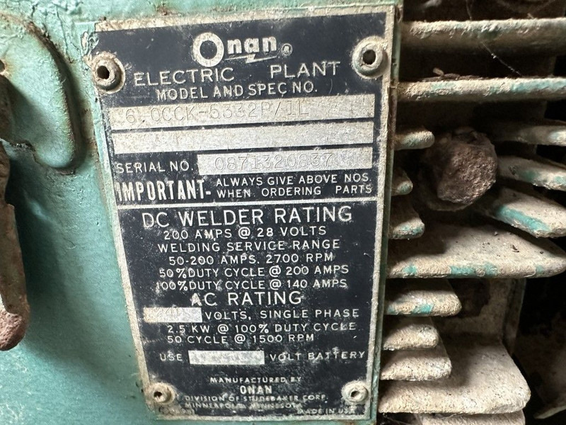 GENERATOR Onan Portaweld 200 Las generator Welding generator 200 Amp Benzine Petrol - 发电机组:图3 GENERATOR Onan Portaweld 200 Las generator Welding generator 200 Amp Benzine Petrol - 发电机组:图3